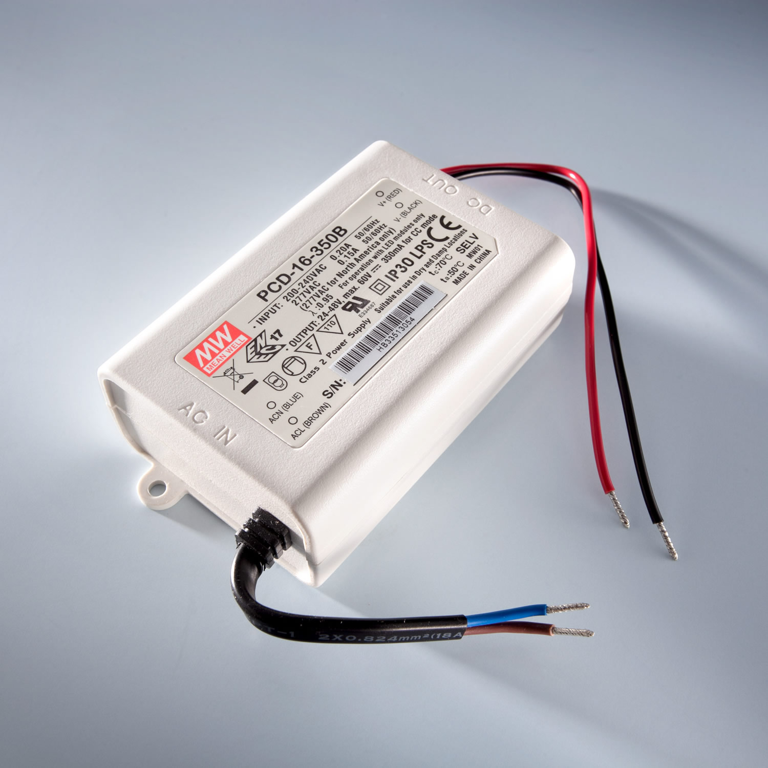 MEAN WELL Driver LED de corriente constante PCD-40-1050B IP30 700mA 230V to 34 > 57VDC DIM